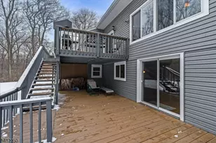 24 Lakeview Dr, Kinnelon, NJ 07405 - Photo 37