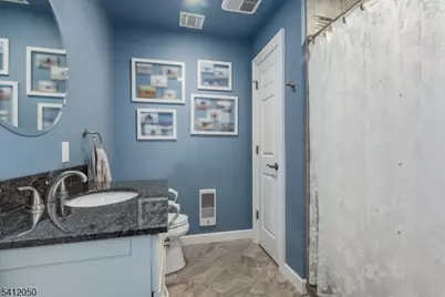 24 Lakeview Dr, Kinnelon, NJ 07405 - Photo 17