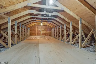 24 Lakeview Dr, Kinnelon, NJ 07405 - Photo 33