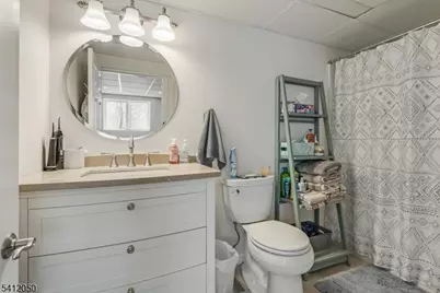 24 Lakeview Dr, Kinnelon, NJ 07405 - Photo 25