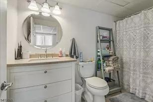 24 Lakeview Dr, Kinnelon, NJ 07405 - Photo 25