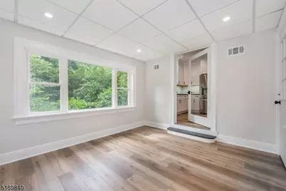 31 Oak Grove Rd #2, Caldwell, NJ 07006 - Photo 21