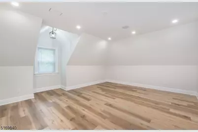 31 Oak Grove Rd #2, Caldwell, NJ 07006 - Photo 27