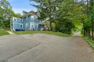 31 Oak Grove Rd, Caldwell, NJ 07006 - Photo 31