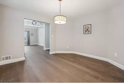 508 Reading Cir, Bridgewater, NJ 08807 - Photo 5