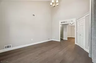 508 Reading Cir, Bridgewater, NJ 08807 - Photo 7