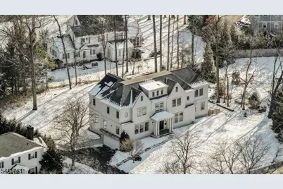 909 Wyandotte Trl, Westfield, NJ 07090 - Photo 3