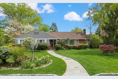 373 Upland Rd, Mountainside, NJ 07092 - Photo 1