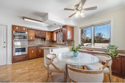 373 Upland Rd, Mountainside, NJ 07092 - Photo 9