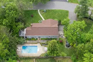 373 Upland Rd, Mountainside, NJ 07092 - Photo 3