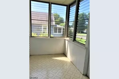 89 Linden St, Bridgewater, NJ 08807 - Photo 11