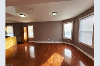 146 Hollywood Ave, East Orange, NJ 07018 - Photo 3