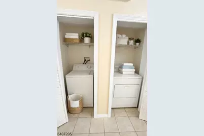 24 Bloomfield Way, West Orange Township, NJ 07052 - Photo 5