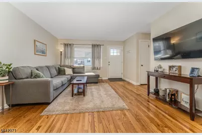 17 Putnam St, Somerville, NJ 08876 - Photo 7