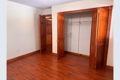 567 Kingsland Ave, Lyndhurst Township, NJ 07071 - Photo 9