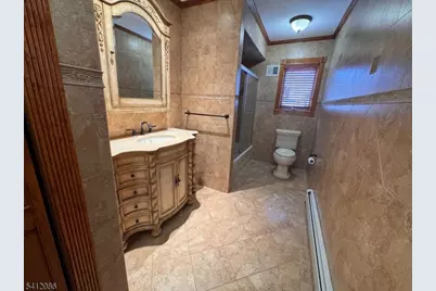 567 Kingsland Ave, Lyndhurst Township, NJ 07071 - Photo 11