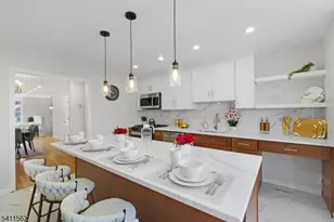 24C Van Pelt Pl, Little Falls Township, NJ 07424 - Photo 9