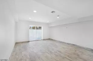 24C Van Pelt Pl, Little Falls Township, NJ 07424 - Photo 19