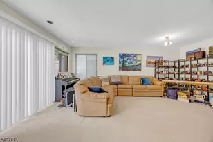 89 Park Gate Dr, Edison, NJ 08820 - Photo 7