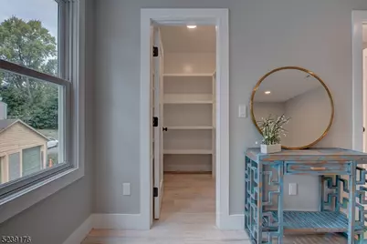 81 Mission St #1, Montclair, NJ 07042 - Photo 9