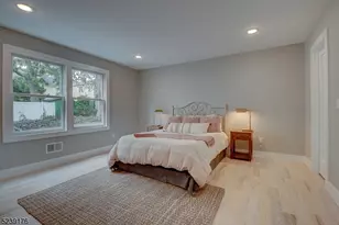 81 Mission St, Montclair, NJ 07042 - Photo 7