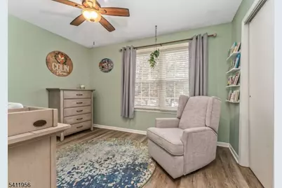 16 Hancock Ct, Raritan Township, NJ 08822 - Photo 11