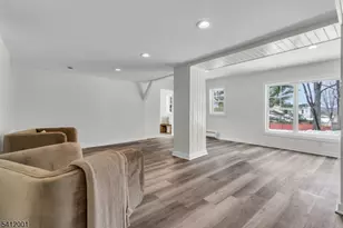 70 Lake Wallkill Rd, Vernon, NJ 07461 - Photo 17