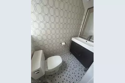 335 Union Blvd, Totowa, NJ 07512 - Photo 17
