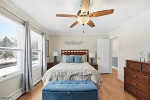 8 Bordeaux Terrace, West Milford, NJ 07480 - Photo 5