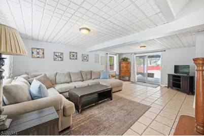 8 Bordeaux Ter, West Milford, NJ 07480 - Photo 31