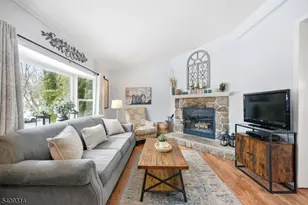 8 Bordeaux Terrace, West Milford, NJ 07480 - Photo 25