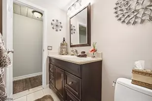 8 Bordeaux Terrace, West Milford, NJ 07480 - Photo 27