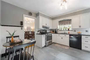 225 Lawrence Ave, North Plainfield, NJ 07063 - Photo 15