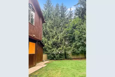 14 Louisa Ct, Wayne, NJ 07470 - Photo 43