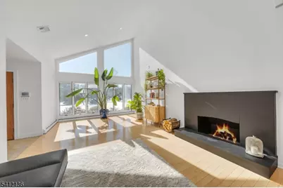 14 Louisa Ct, Wayne, NJ 07470 - Photo 11