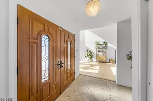 14 Louisa Ct, Wayne, NJ 07470 - Photo 5