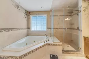 14 Louisa Ct, Wayne, NJ 07470 - Photo 19