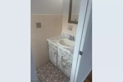 301 N 12th St, Kenilworth, NJ 07033 - Photo 15