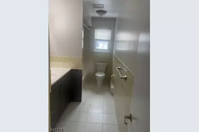 301 N 12th St, Kenilworth, NJ 07033 - Photo 7