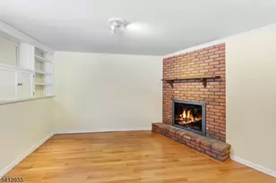 384 Millbrook Ave, Randolph Township, NJ 07869 - Photo 21