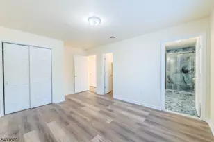 33 Viking Ave, Franklin Township, NJ 08873 - Photo 19