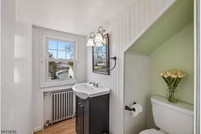 400 Valmere Ave, Piscataway Township, NJ 08854 - Photo 15