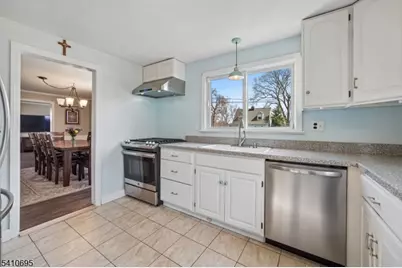 400 Valmere Ave, Piscataway Township, NJ 08854 - Photo 7