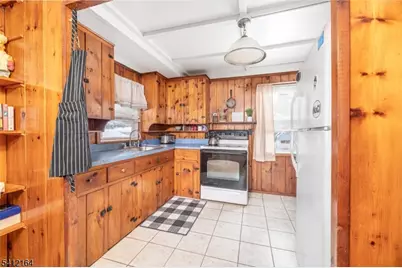 10 Lake Shore Rd, Hardyston Township, NJ 07460 - Photo 21