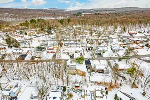 10 Lake Shore Rd, Hardyston Township, NJ 07460 - Photo 7