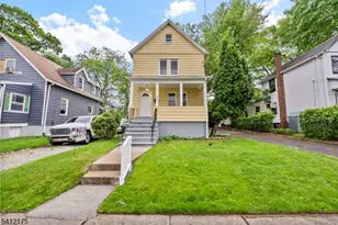 208 E 8th Ave, Roselle, NJ 07203 - Photo 5