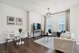 4 Sadie Cir Unit, Union Township, NJ 07083 - Photo 5