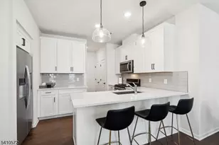 4 Sadie Cir Unit, Union Township, NJ 07083 - Photo 9