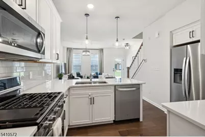 4 Sadie Cir Unit #4104, Union Township, NJ 07083 - Photo 11