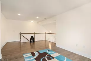 101 Autumn Ct, Little Falls Township, NJ 07424 - Photo 17